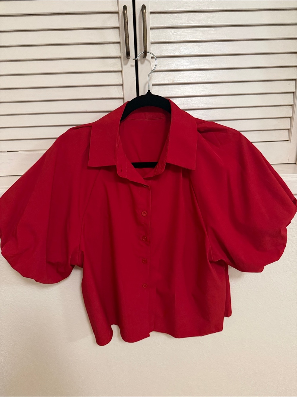 Ann Taylor Red Puff Sleeve Button-Front Blouse